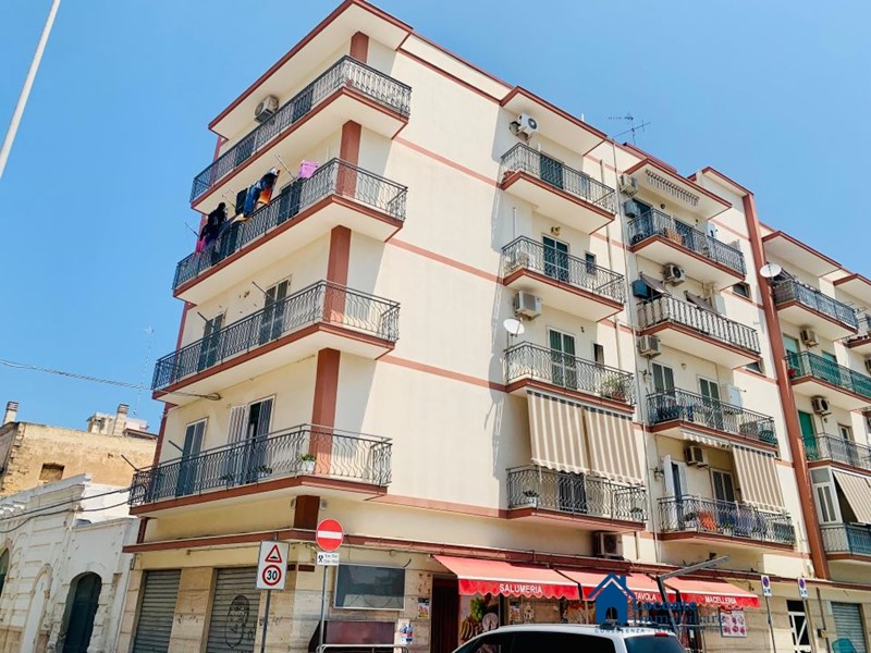 Quadrilocale in Vendita a Capurso, 133'000€, 130 m²