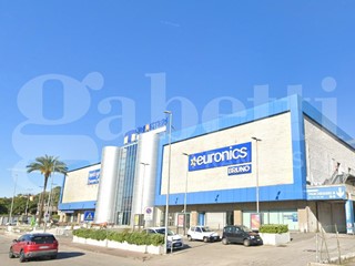 Negozio in Vendita a Messina, 15'000€, 35 m²