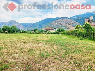 Terreno agricolo in Vendita a Castrocielo, 120'000€, 6514 m²