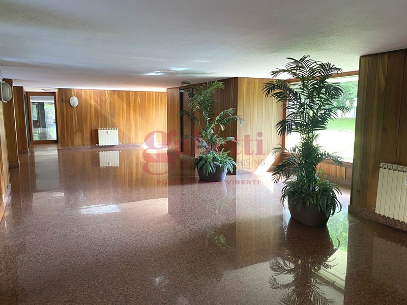 Quadrilocale in Vendita a Torino, 240'000€, 106 m²