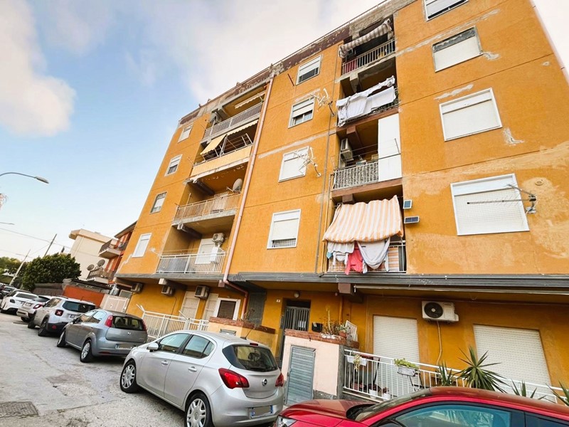 Quadrilocale in Vendita a Agrigento, 84'000€, 100 m², arredato