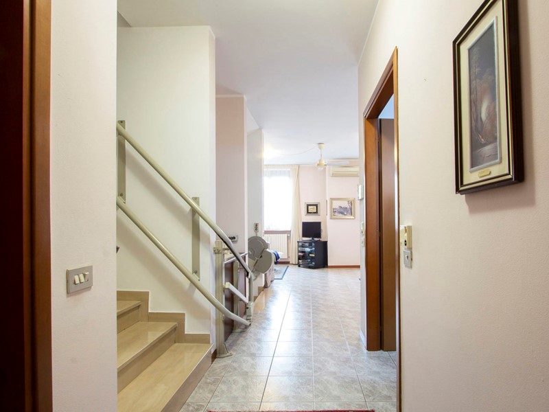 Villetta a schiera in Vendita a Cinisello Balsamo, 428'000€, 200 m²