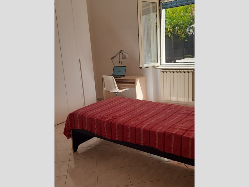Trilocale in Affitto a Roma, zona Subaugusta, 1'400€, 60 m², arredato