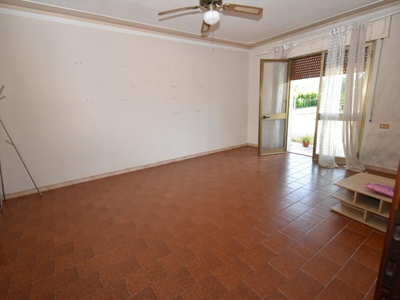 Appartamento in Vendita a San Giuliano Terme, zona Pontasserchio, 189'000€, 127 m²