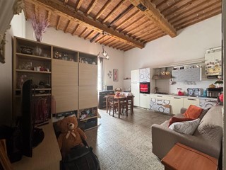Bilocale in Vendita a Empoli, 93'000€, 60 m², arredato