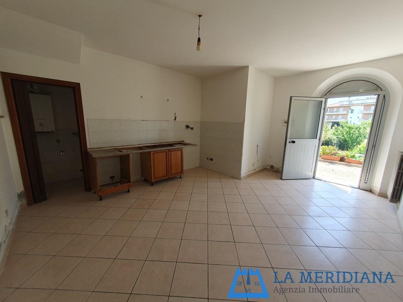 Quadrilocale in Vendita a Lamporecchio, 88'000€, 80 m²
