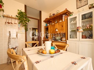 Trilocale in Vendita a Cinisello Balsamo, 250'000€, 104 m²