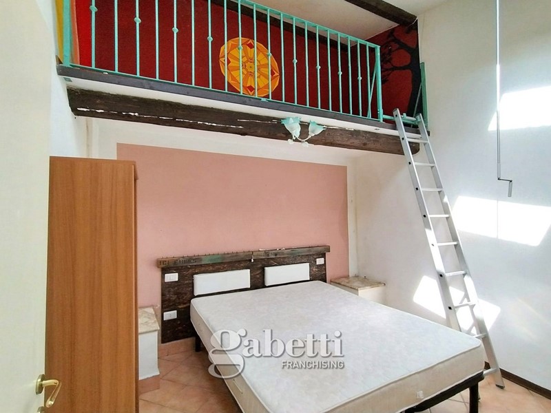 Casa Indipendente in Vendita a Campobasso, 44'000€, 123 m², arredato