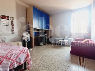 Trilocale in Vendita a Palermo, 69'000€, 85 m²