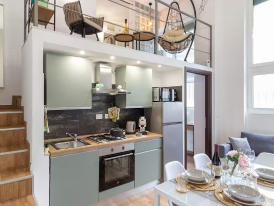 Attività commerciale in Vendita a Milano, 95'000€, 240 m²