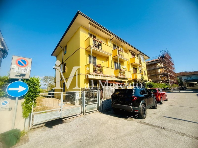 Bilocale in Vendita a Viareggio, 145'000€, 45 m², arredato