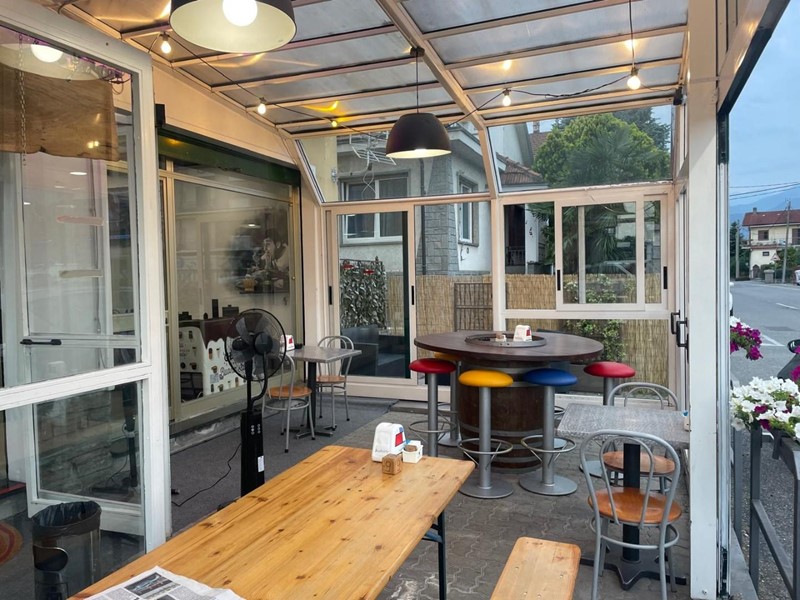 Attività commerciale in Vendita a Sant'Ambrogio di Torino, 94'000€, 100 m²