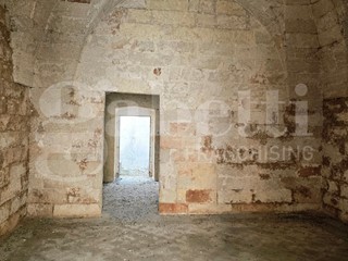 Casa Indipendente in Vendita a Racale, 32'000€, 55 m²