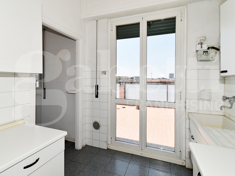 Bilocale in Vendita a Milano, 348'000€, 70 m²