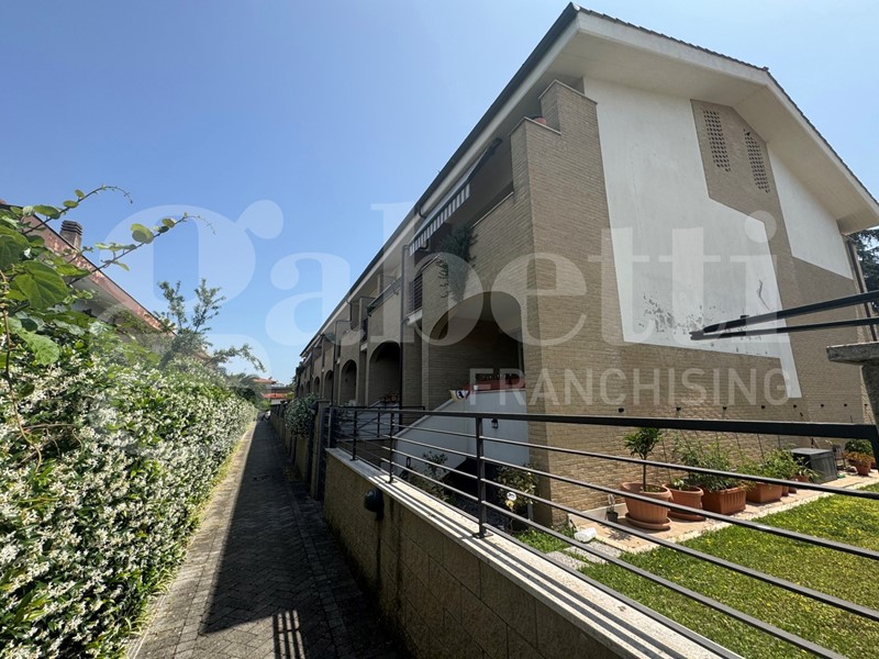 Quadrilocale in Vendita a Marino, 249'000€, 103 m²