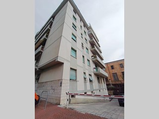 Appartamento in Vendita a Massa, 263'000&euro;, 115 m²