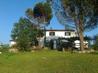 Casale in Vendita a Casciana Terme Lari, 449'000€, 230 m²