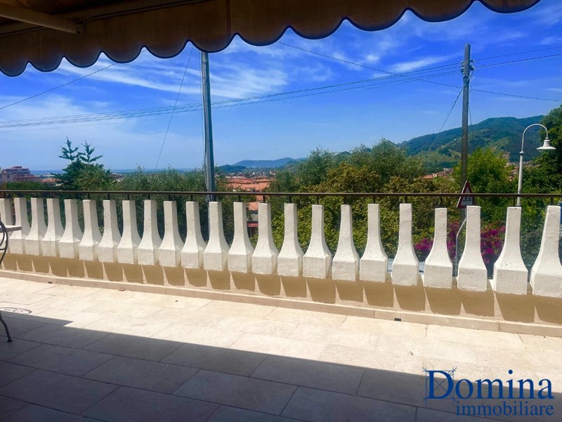 Quadrilocale in Vendita a Massa, 395'000&euro;, 140 m²