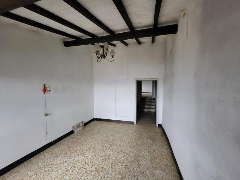 Trilocale in Vendita a Chianni, zona Rivalto, 29'000€, 70 m²