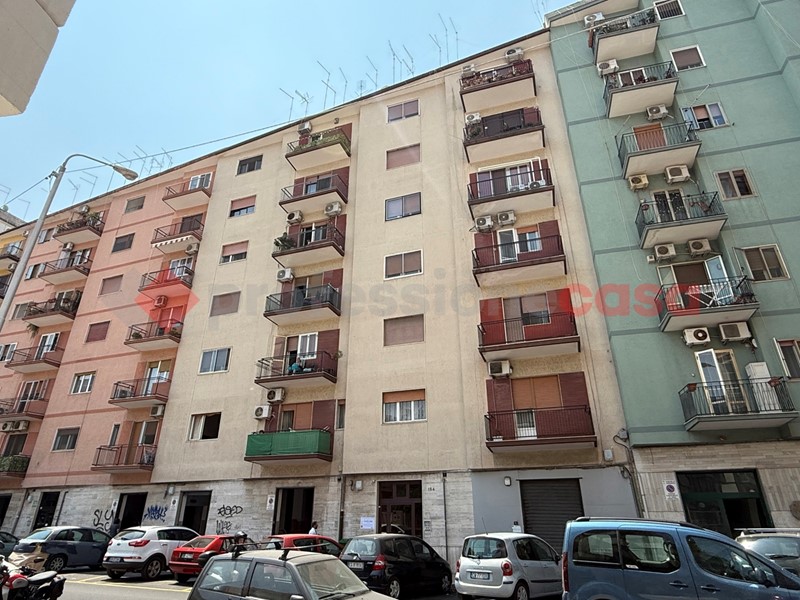 Quadrilocale in Vendita a Taranto, 135'000€, 125 m²
