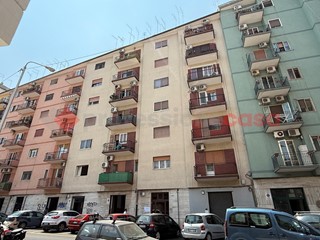 Quadrilocale in Vendita a Taranto, 135'000€, 125 m²
