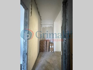 Quadrilocale in Vendita a Messina, 157'000€, 145 m²