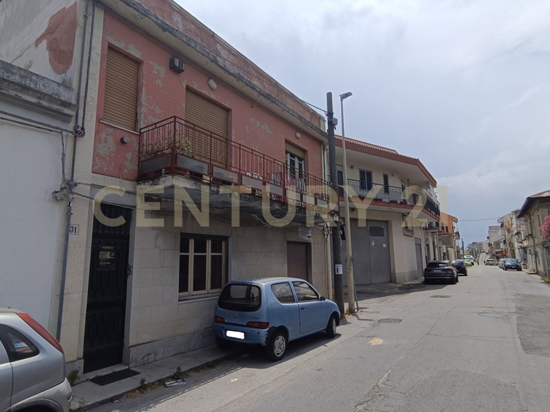 Casa Semi Indipendente in Vendita a Messina, 30'000€, 57 m²