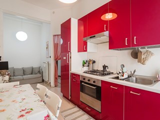 Trilocale in Vendita a Torino, zona San Donato, 160'000€, 72 m², arredato