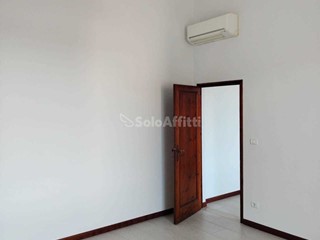 Ufficio in Affitto a Sesto Fiorentino, zona Centro, 650€, 40 m²