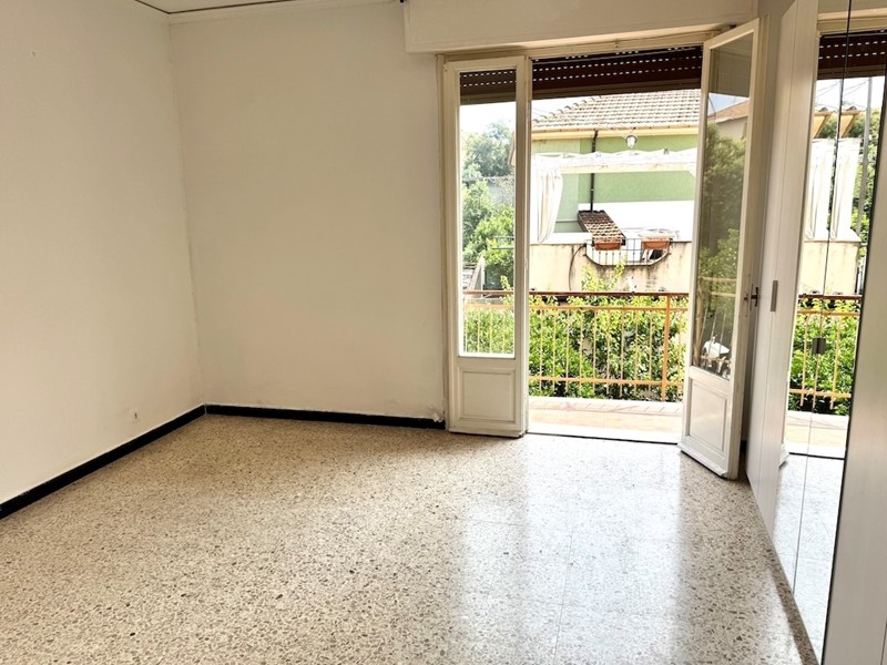 Quadrilocale in Vendita a Taggia, zona Arma Di Taggia, 199'000€, 85 m²