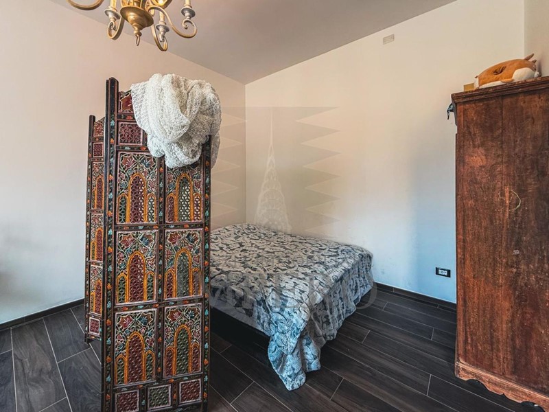 Appartamento in Vendita a Ventimiglia, zona Centro, 299'000€, 116 m², arredato