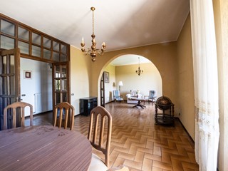 Appartamento in Vendita a Asciano, 170'000€, 125 m²