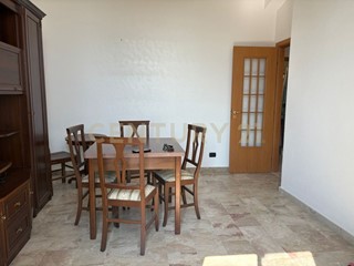 Quadrilocale in Vendita a Messina, 49'000€, 49 m², arredato
