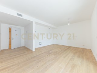 Quadrilocale in Vendita a Roma, zona Aurelio, 473'500&euro;, 101 m², con Box