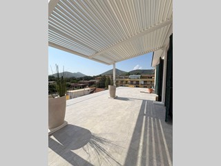 Quadrilocale in Vendita a Caserta, zona CASERTA, 329'000€, 110 m²