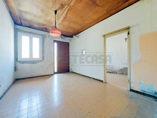 Casa Indipendente in Vendita a Marano Vicentino, 59'000€, 210 m²