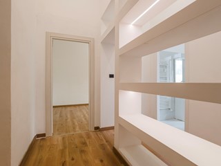 Ufficio in Vendita a Torino, zona San Donato, 137'000€, 75 m²