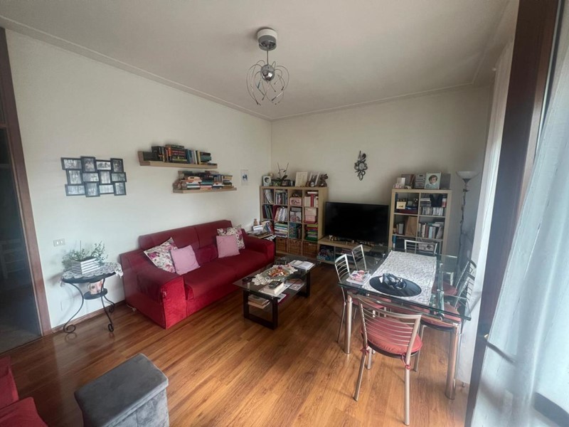 Trilocale in Vendita a Vercelli, 75'000€, 90 m²