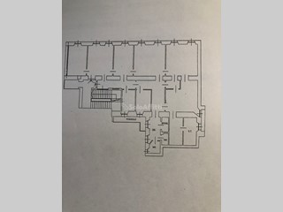 Ufficio in Affitto a Trieste, zona Ponterosso, 270 m²