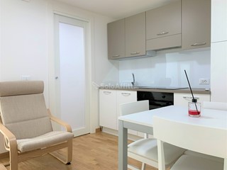 Bilocale in Affitto a Catanzaro, zona Centro storico, 380&euro;, 30 m², arredato