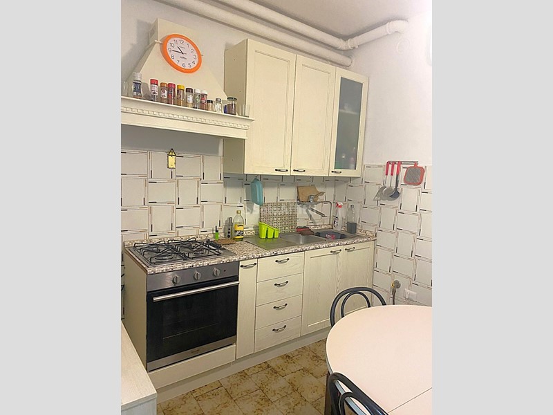 Stanza in Affitto a Carpi, 390€, 80 m²