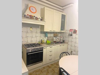 Stanza in Affitto a Carpi, 390€, 80 m²