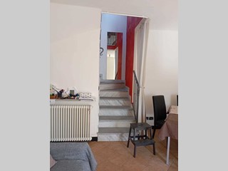 Quadrilocale in Vendita a Fosdinovo, zona Giucano, 98'000€, 79 m²