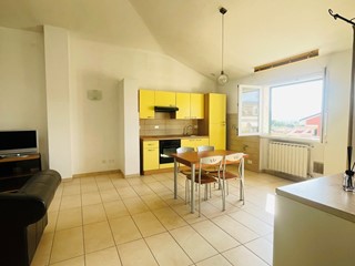 Quadrilocale in Vendita a Fosdinovo, zona Caniparola, 145'000€, 65 m²