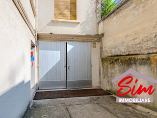 Magazzino in Vendita a Novara, 65'000€, 154 m²