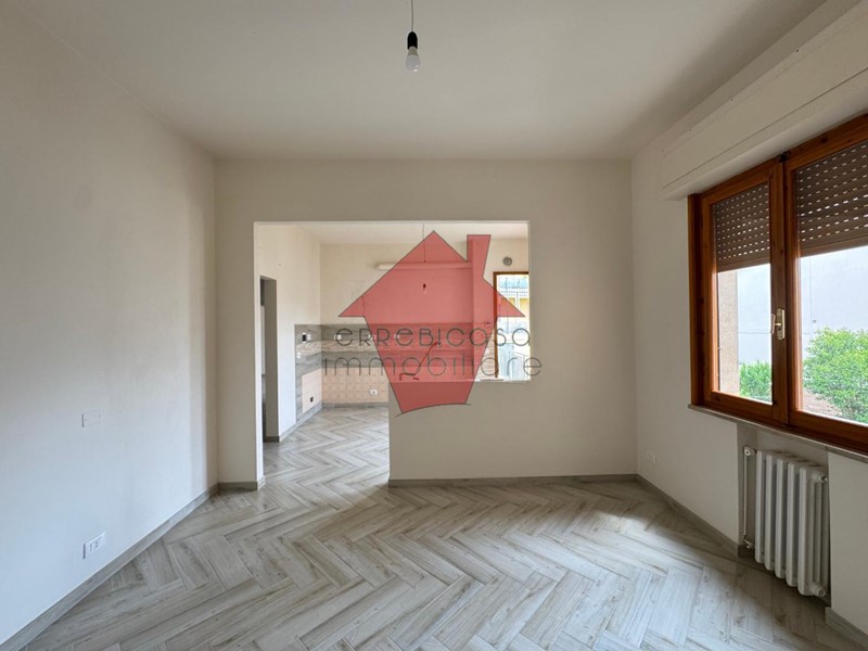 Quadrilocale in Vendita a Vinci, zona Sovigliana, 209'000€, 80 m², con Box