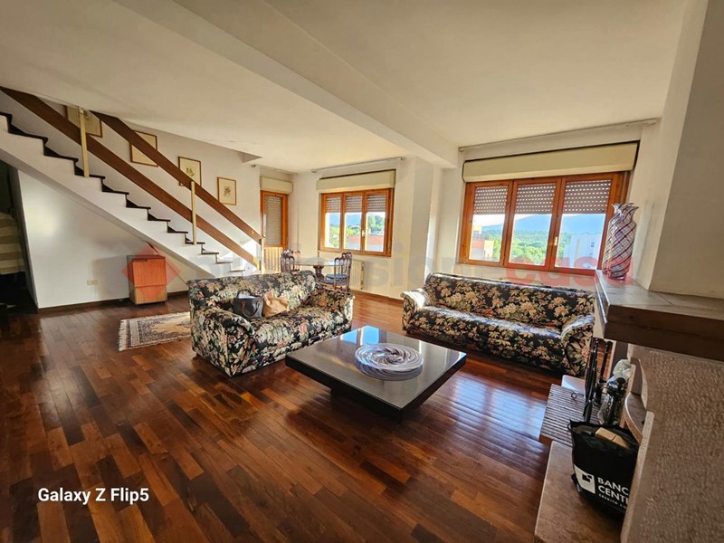 Trilocale in Vendita a Frosinone, 95'000€, 85 m²