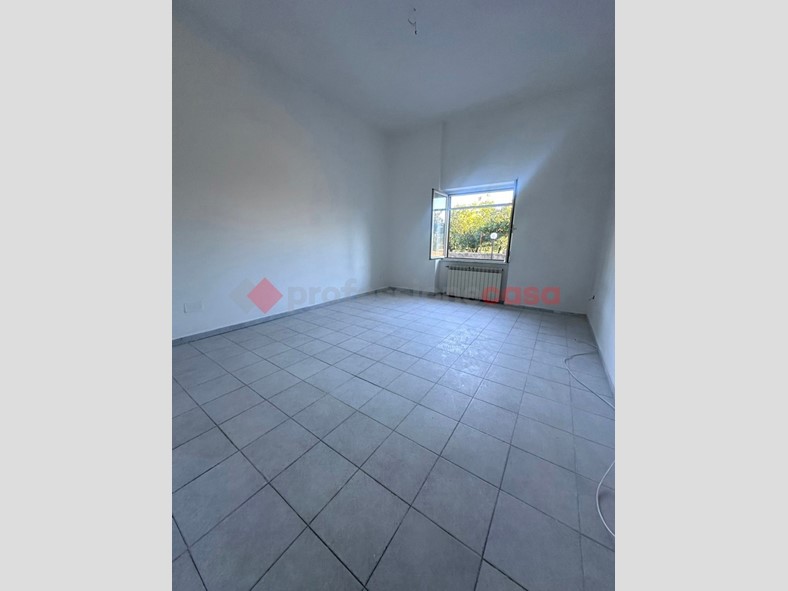 Appartamento in Vendita a Minturno, 159'000€, 98 m²