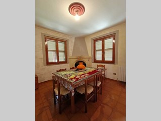 Appartamento in Affitto a Fivizzano, 450€, 140 m²
