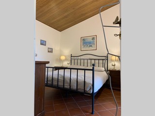 Bilocale in Affitto a Napoli, zona S. Ferdinando - Municipio, 950€, 35 m², arredato